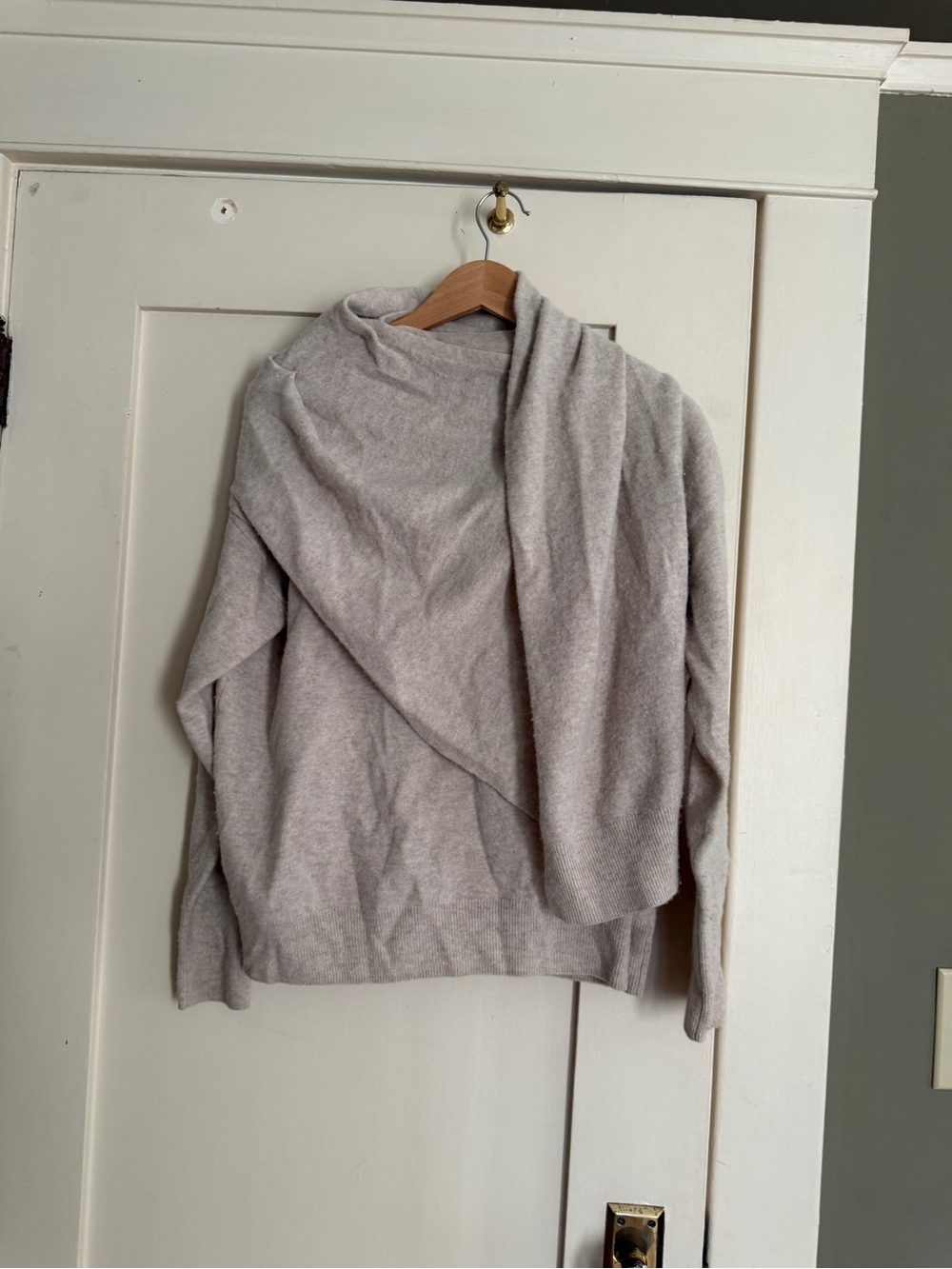Vince Cashmere Crewneck Sweater
